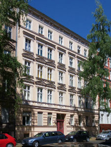 Mehrfamilienhaus in Berlin Schoeneberg Blumenthalstr